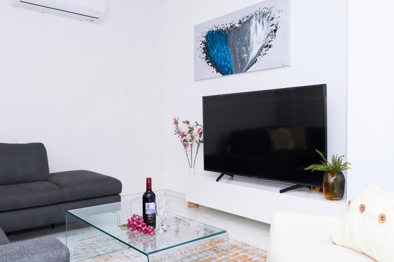 Villa Sunday Айя-Напа Екстер'єр фото