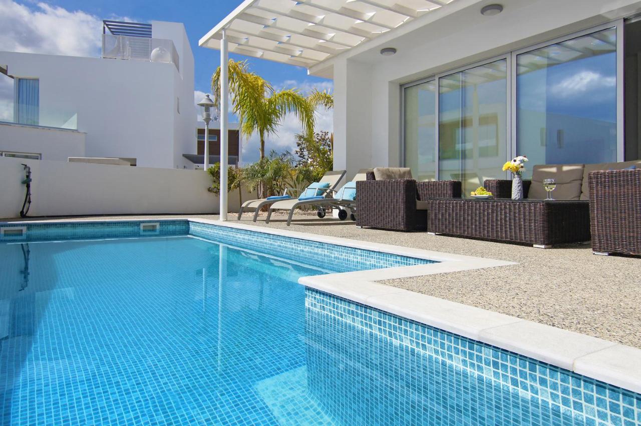 Villa Sunday Айя-Напа Екстер'єр фото